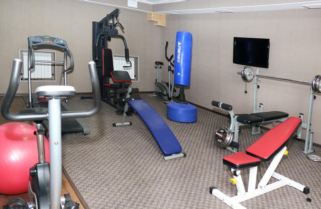 Onyx Hotel Бишкек Екстериор снимка