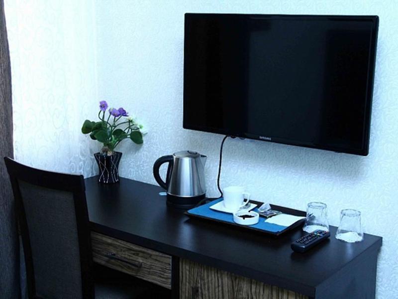 Onyx Hotel Бишкек Екстериор снимка